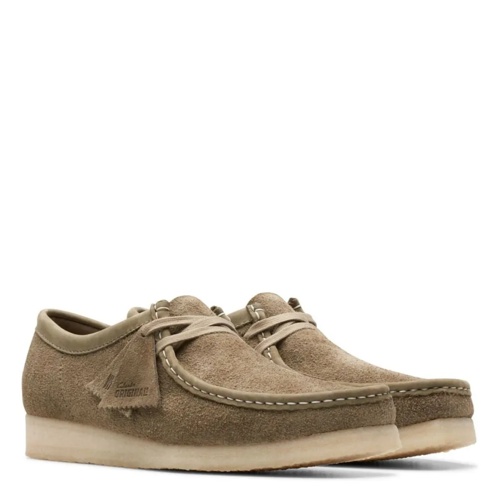 Clarks Men's Wallabee in Pale Khaki Suede